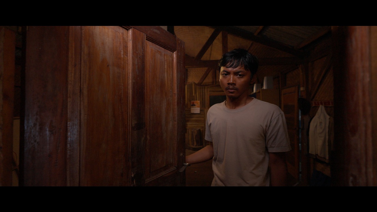 Still from Pinjam Papa